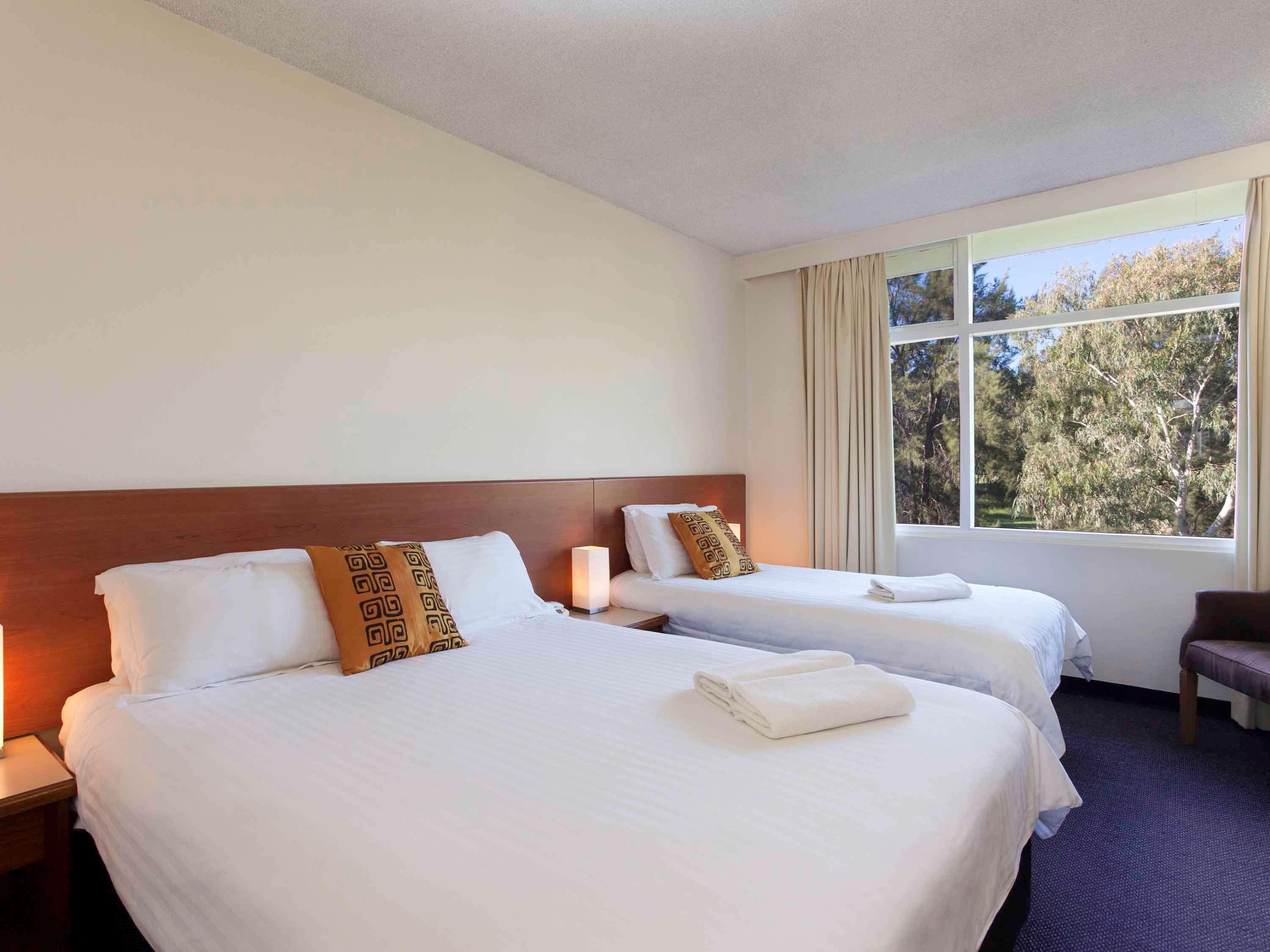 Готель Ibis Styles Тамворт Екстер'єр фото