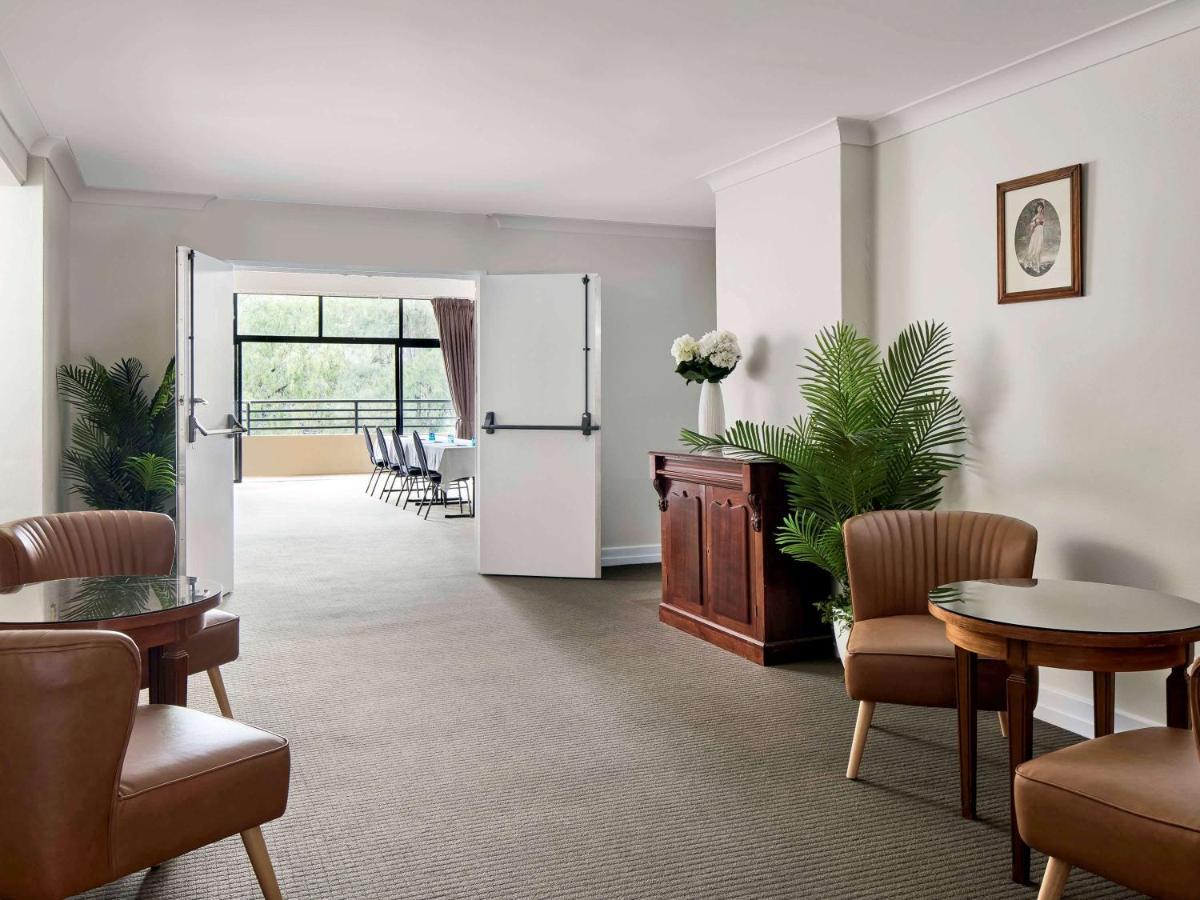 Готель Ibis Styles Тамворт Екстер'єр фото